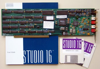 AD516 with user guide and disks