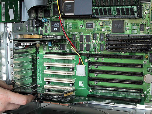 Mediator PCI 3/4000T installed in A4000T